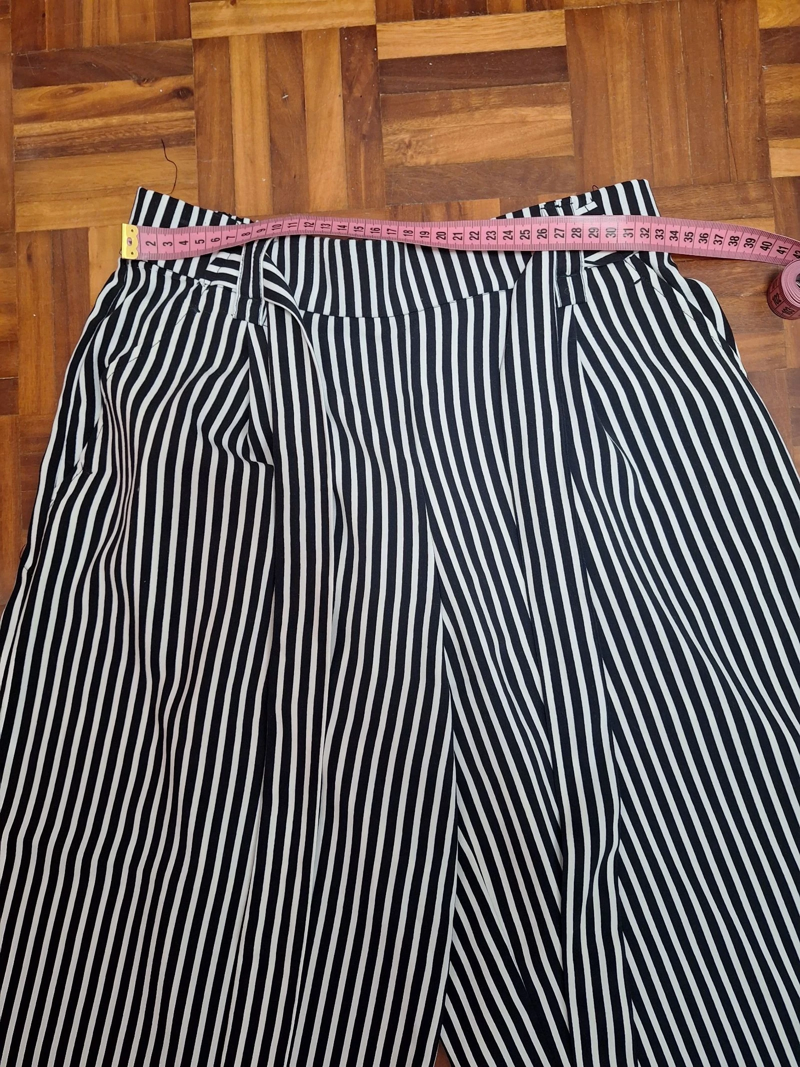 Zara Trafaluc black and white striped palazzo pants size T.S – photo 6